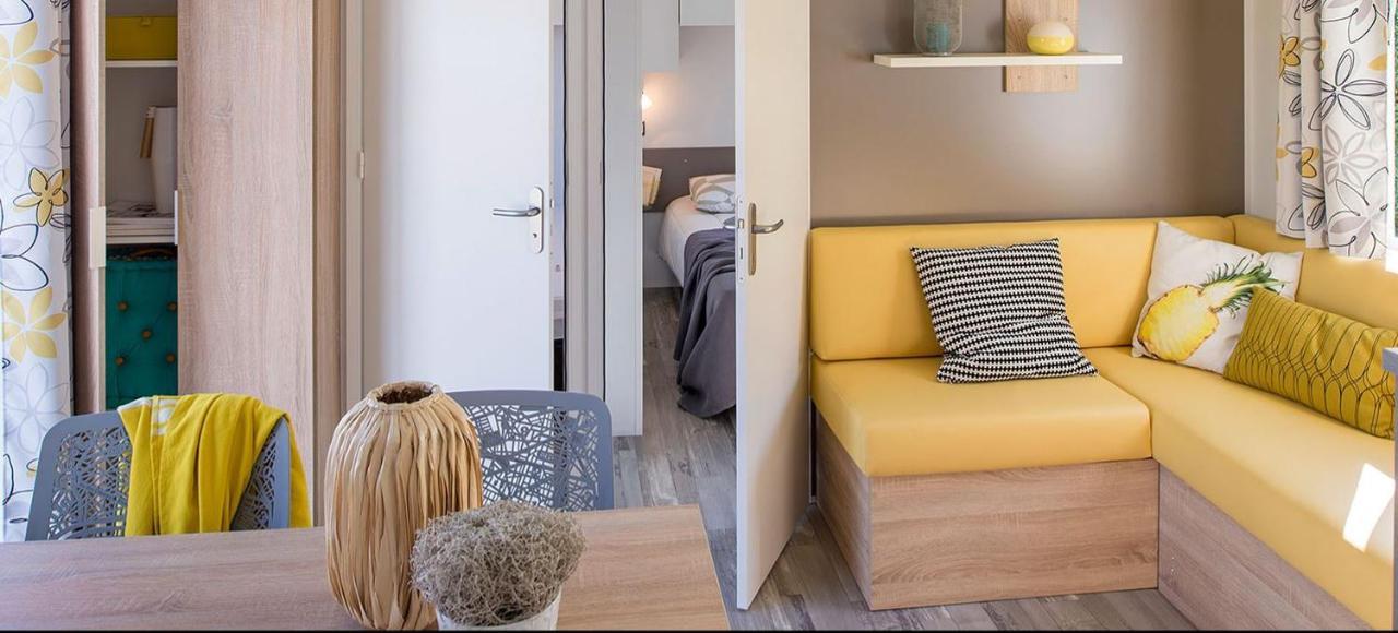Camping La Haie Penee **** Saint-Quentin-en-Tourmont Eksteriør bilde
