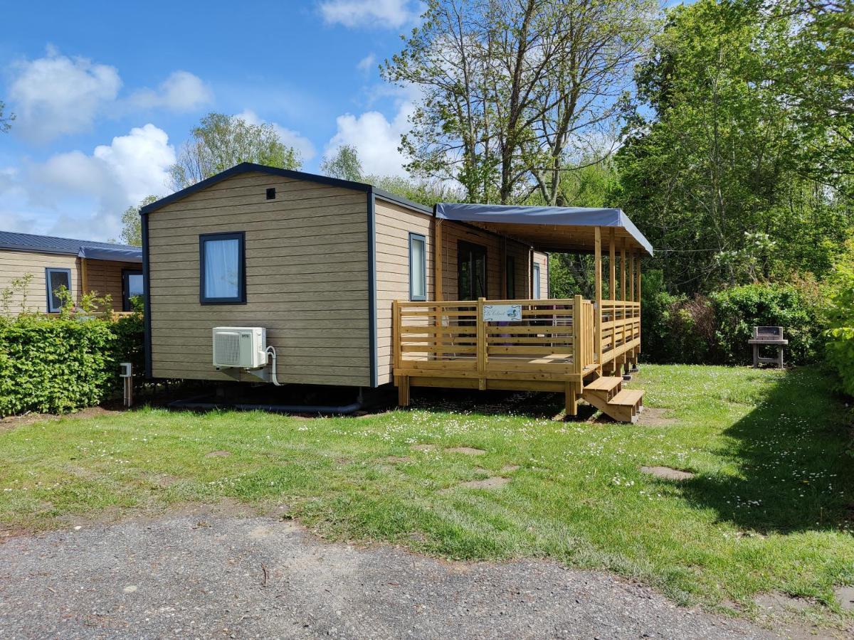 Camping La Haie Penee **** Saint-Quentin-en-Tourmont Eksteriør bilde