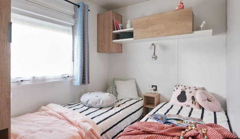 Camping La Haie Penee **** Saint-Quentin-en-Tourmont Eksteriør bilde