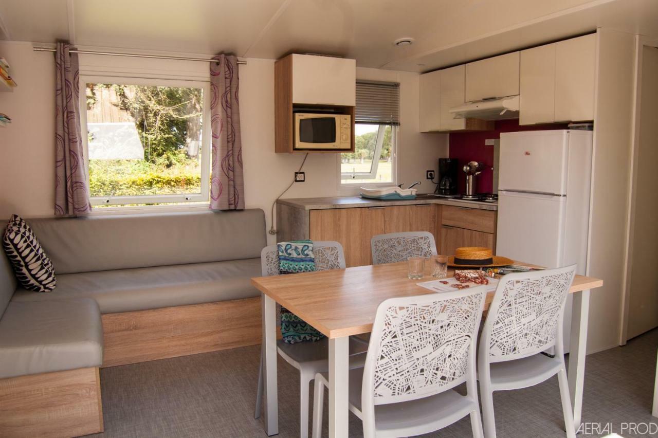 Camping La Haie Penee **** Saint-Quentin-en-Tourmont Eksteriør bilde